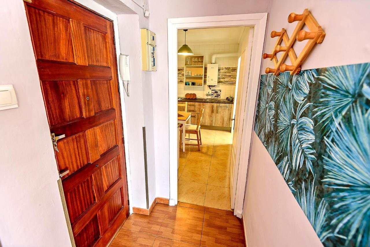 Plaza De Toros 3-Bedroom Apartment With Balcony El Puerto de Santa Maria Bagian luar foto
